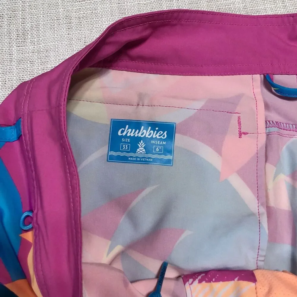 Chubbies Swim Trunks Mens 33 Blue Pink Neon Geo Print 6” Unlined Pockets Retro